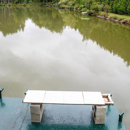 Comfy Houseboat In Florennes Next To The Forest ภายนอก รูปภาพ
